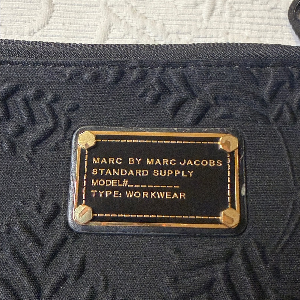 Marc By Marc Jacobs Black Embossed Floral Pouch/Clutch - Picture 2 of 7